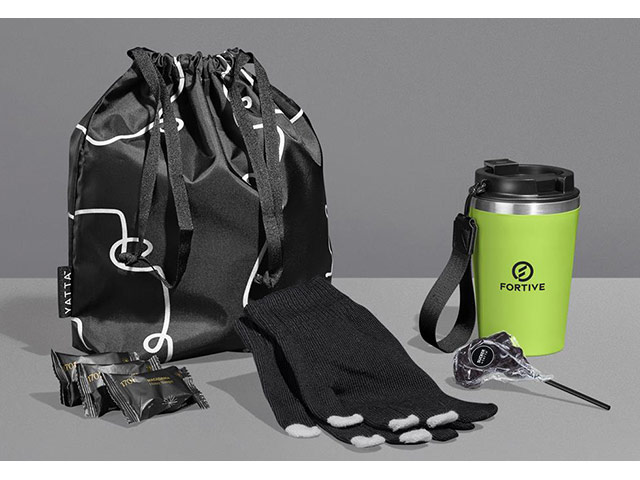 Yatta Cute And Cosy Hamper - Image 5