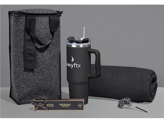 Yatta Warm Wishes Hamper - Image 2